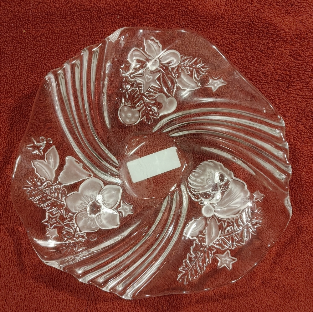Studio Nova Plate